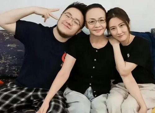 娱乐八卦事件爆料吃瓜,明星婚姻、演技争议与网络事件大揭秘 第2张 娱乐八卦事件爆料吃瓜,明星婚姻、演技争议与网络事件大揭秘 第2张