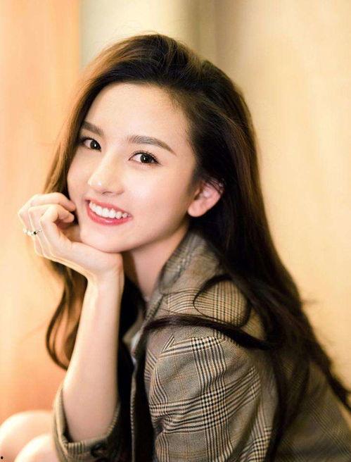 娱乐吃瓜酱宋祖儿成熟,从少女到成熟，娱乐圈的蜕变之路