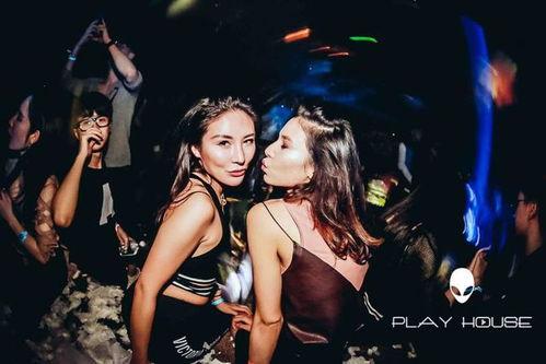 娱乐八卦吃瓜少女图片,揭秘娱乐圈八卦背后的趣味瞬间