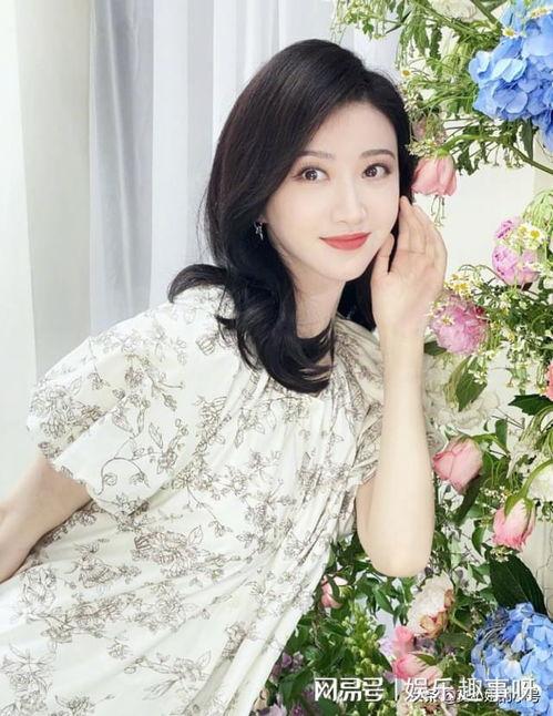 娱乐吃瓜酱景甜找对象,娱乐圈女神的甜蜜蜕变 第2张 娱乐吃瓜酱景甜找对象,娱乐圈女神的甜蜜蜕变 第2张