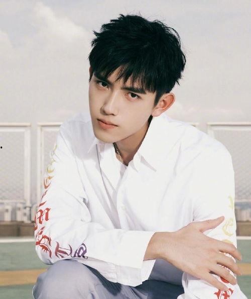 陈飞宇 吃瓜娱乐圈图片,揭秘明星幕后故事 第2张 陈飞宇 吃瓜娱乐圈图片,揭秘明星幕后故事 第2张