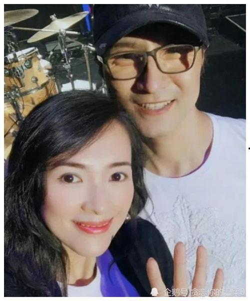 娱乐圈夫妻吃瓜爆料视频,揭秘明星婚姻背后的真相 第3张 娱乐圈夫妻吃瓜爆料视频,揭秘明星婚姻背后的真相 第3张