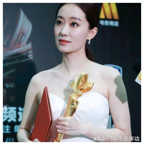 娱乐圈吃瓜张小斐,娱乐圈吃瓜达人,揭秘明星幕后故事 第3张 娱乐圈吃瓜张小斐,娱乐圈吃瓜达人,揭秘明星幕后故事 第3张