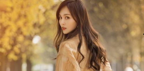 女主进入娱乐圈吃瓜,女主吃瓜成名的传奇之路 第3张 女主进入娱乐圈吃瓜,女主吃瓜成名的传奇之路 第3张