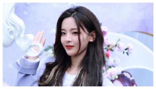 娱乐圈吃瓜少女张小寒,吃瓜少女张小寒揭秘明星秘闻 第1张 娱乐圈吃瓜少女张小寒,吃瓜少女张小寒揭秘明星秘闻 第1张