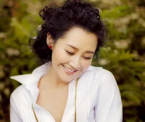 娱乐圈吃瓜许晴小说,娱乐圈的瓜田传奇 第2张 娱乐圈吃瓜许晴小说,娱乐圈的瓜田传奇 第2张