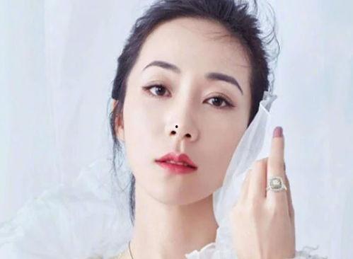 娱乐圈女星吃瓜小说推荐,揭秘明星们的甜蜜瓜田  第3张