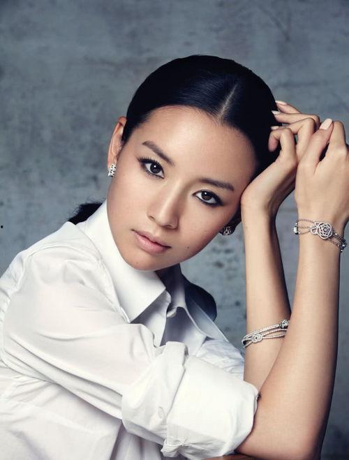 娱乐圈吃瓜女星是谁呀,揭秘那些年我们追过的“瓜”  第2张