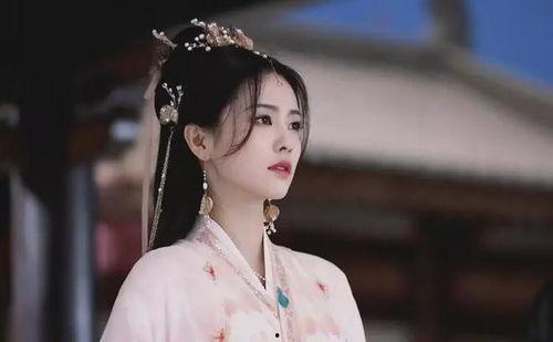 娱乐圈吃瓜白鹿是谁,娱乐圈新晋吃瓜达人,揭秘明星幕后故事 第2张 娱乐圈吃瓜白鹿是谁,娱乐圈新晋吃瓜达人,揭秘明星幕后故事 第2张